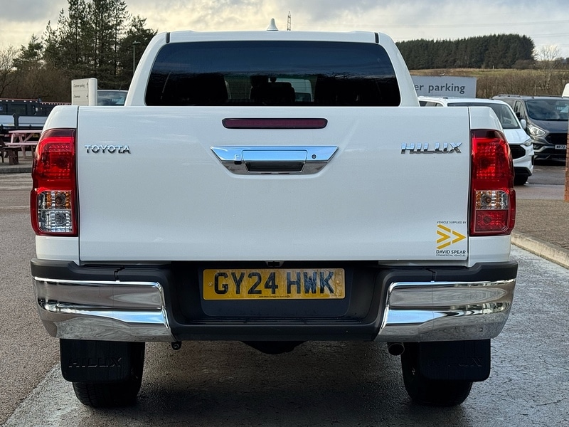 Used Toyota Hilux 2024 for sale - 77437865: Photo 9