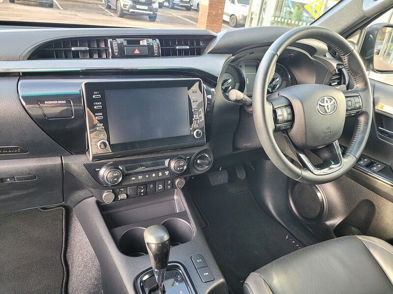 Used Toyota Hilux 2023 for sale - 76407111: Photo 35