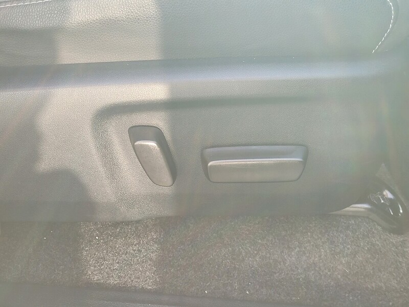 Used Toyota Hilux 2023 for sale - 76407111: Photo 46