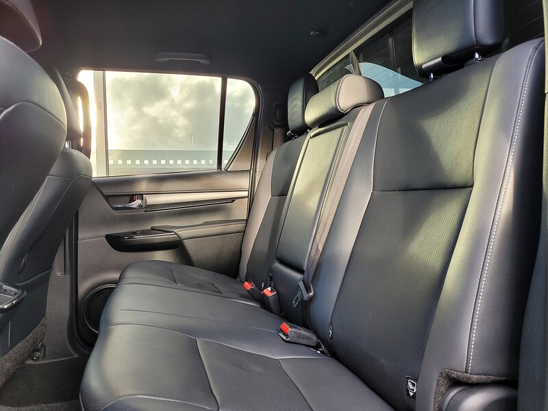 Used Toyota Hilux 2023 for sale - 76407111: Photo 8