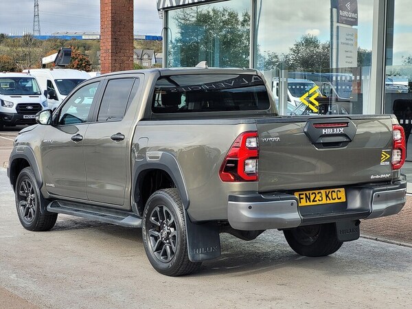 Used Toyota Hilux 2023 for sale - 76304493: Photo 29