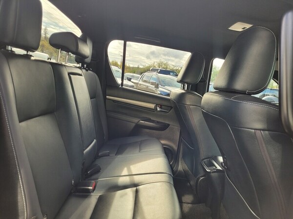 Used Toyota Hilux 2023 for sale - 76304493: Photo 36