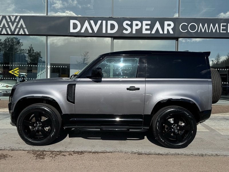 Used Land Rover Defender 2021 for sale - 78016595: Photo 16