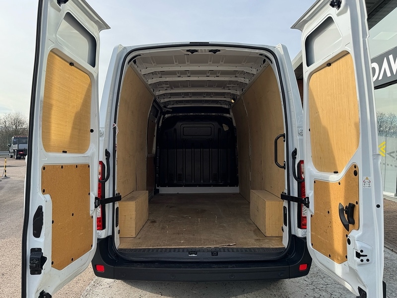 Used Renault Master 2023 for sale - 77968036: Photo 9