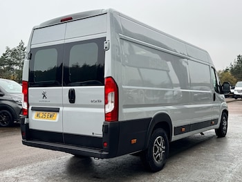 Used Peugeot Boxer 2025 for sale - 76492185: Photo