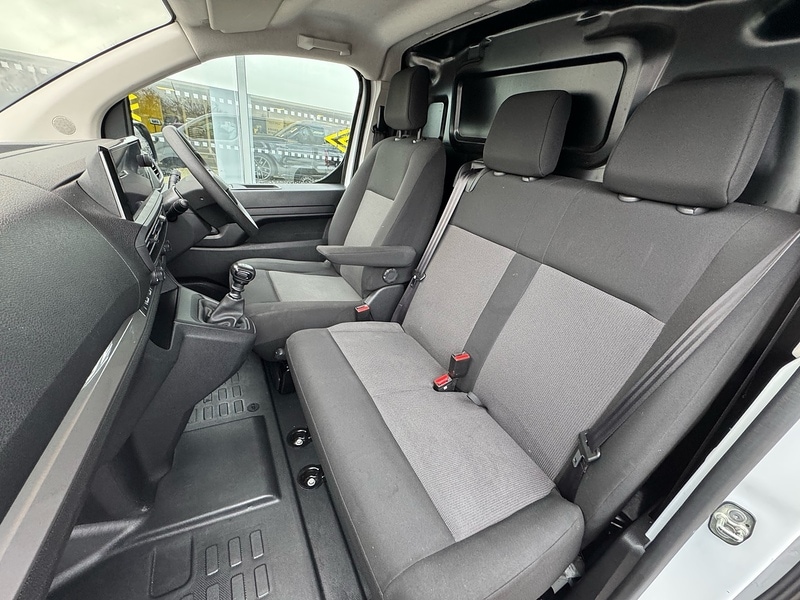 Used Vauxhall Vivaro 2024 for sale - 77502672: Photo 9