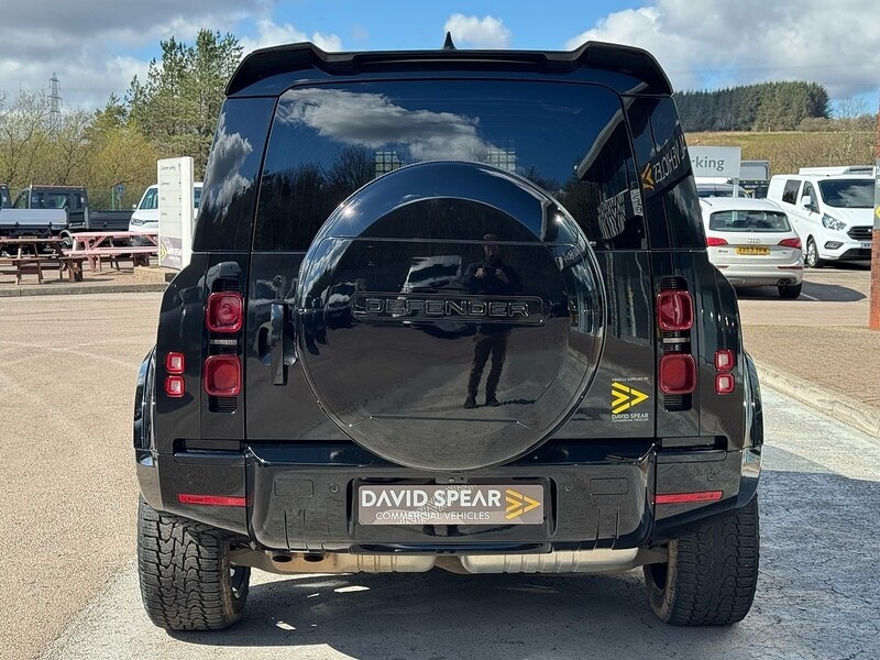 Used Land Rover Defender 2024 for sale - 78201287: Photo 10