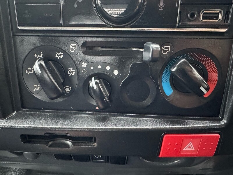 Used Isuzu Grafter for sale - 77668020: Photo 24