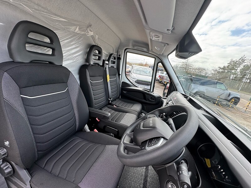 Used Iveco Daily for sale - 77776365: Photo 24