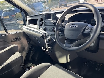 Used Ford Transit 2021 for sale - 76185820: Photo 2