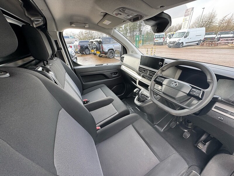 Used Vauxhall Vivaro 2024 for sale - 77379171: Photo 11