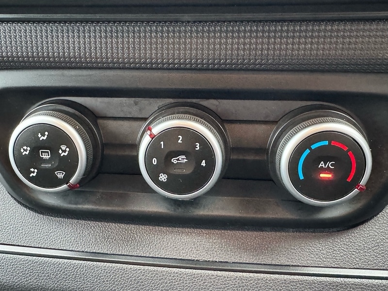 Used Renault Trafic 2023 for sale - 77370308: Photo 31