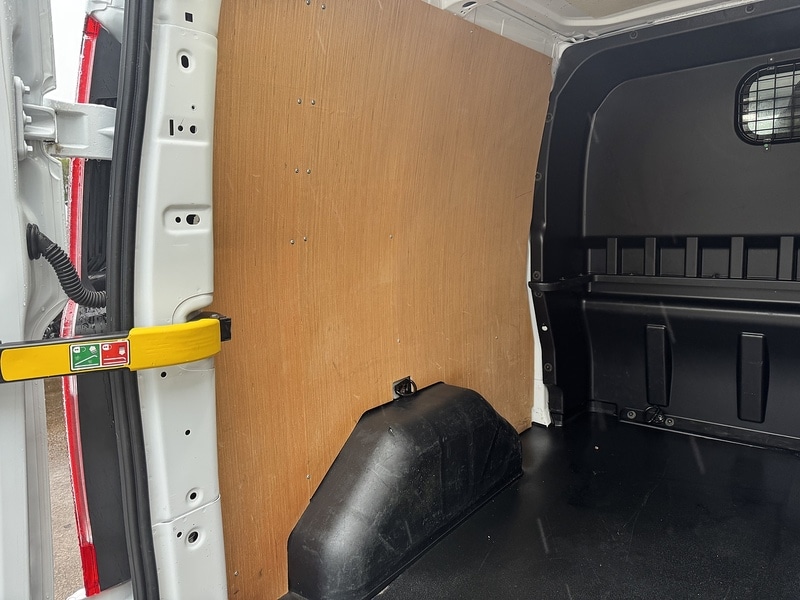 Used Ford Transit Custom 2023 for sale - 76157856: Photo 10
