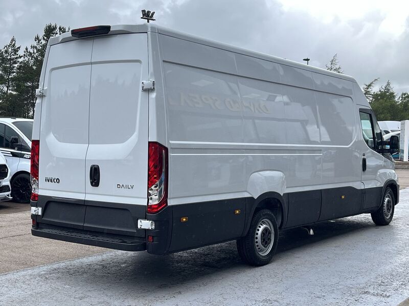 Used Iveco Daily for sale - 76106351: Photo 8