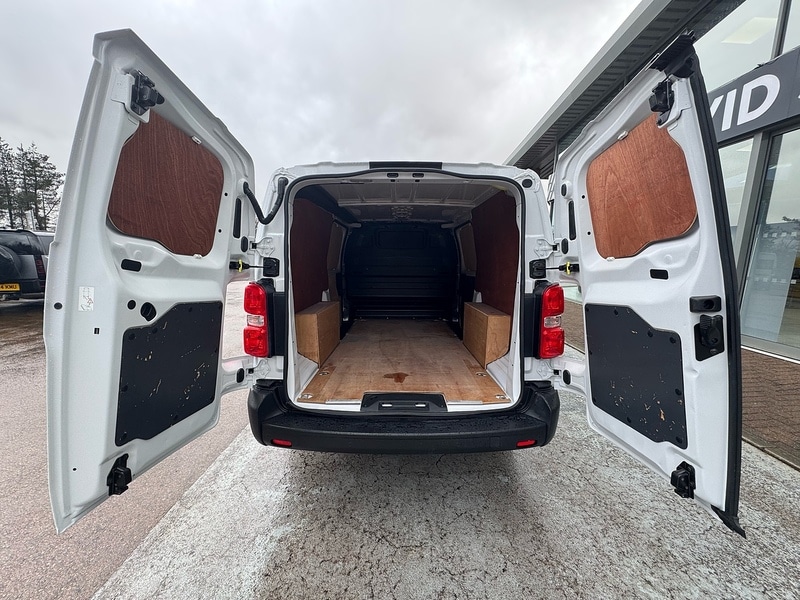 Used Vauxhall Vivaro 2023 for sale - 77622040: Photo 12