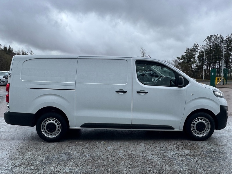 Used Vauxhall Vivaro 2023 for sale - 77622040: Photo 15