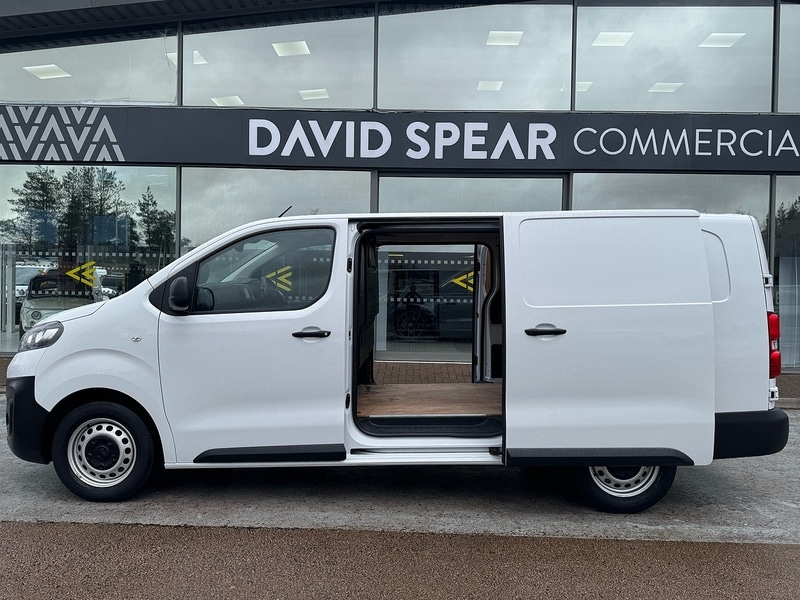 Used Vauxhall Vivaro 2023 for sale - 77622040: Photo 22