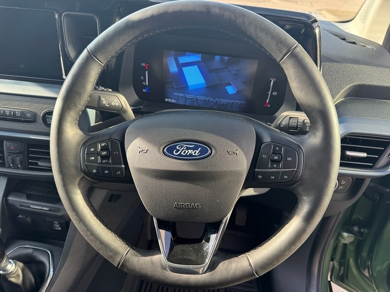 Used Ford Transit Courier 2024 for sale - 77655763: Photo 17