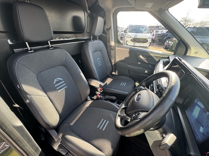 Used Ford Transit Courier 2024 for sale - 77655763: Photo 29