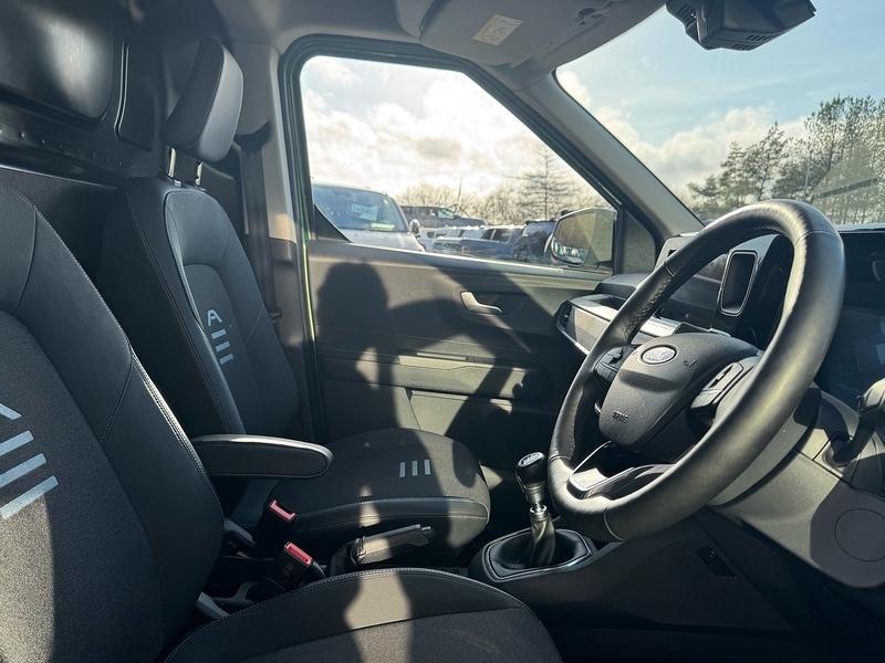 Used Ford Transit Courier 2024 for sale - 77655763: Photo 6