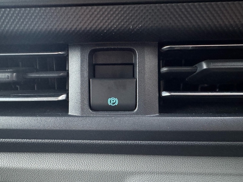 Used Ford Transit Custom 2024 for sale - 77303132: Photo 32