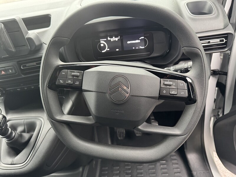 Used Citroen Berlingo 2025 for sale - 76163671: Photo 33
