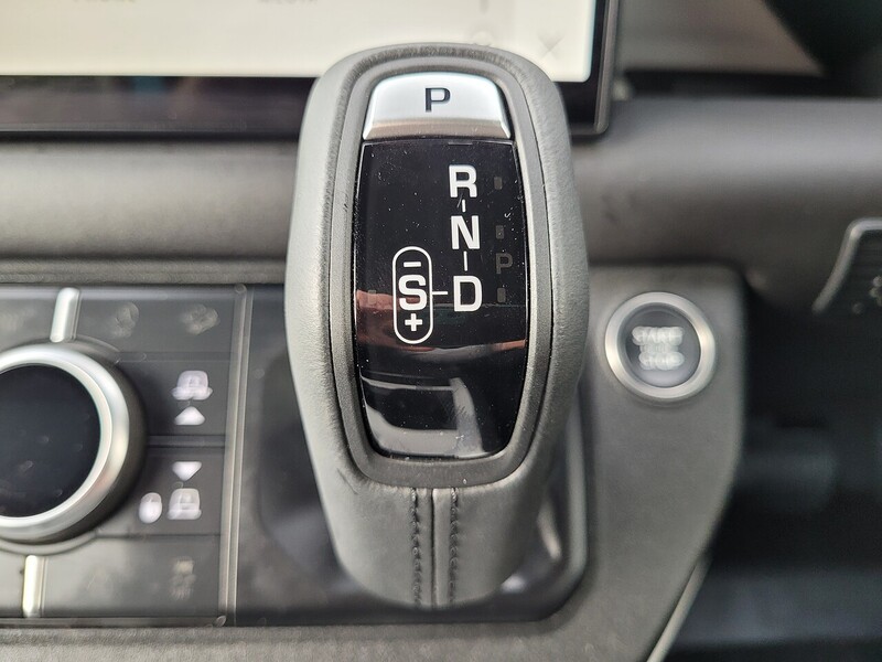 Used Land Rover Defender 90 2025 for sale - 76396596: Photo 22