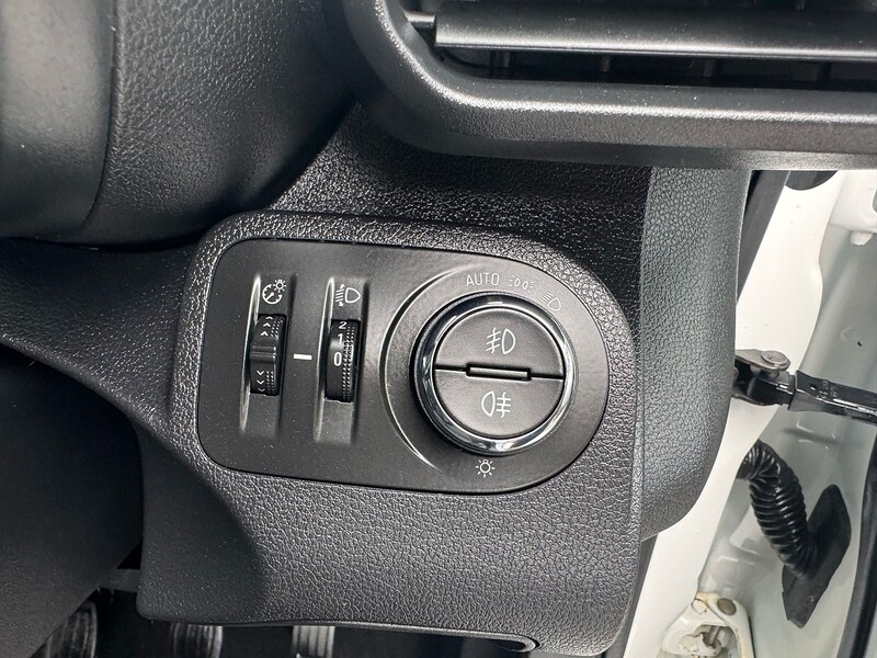 Used Vauxhall Combo 2021 for sale - 77663417: Photo 27