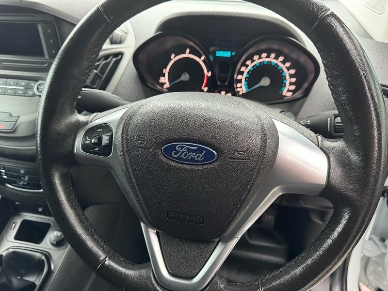 Used Ford Transit Courier 2023 for sale - 77276977: Photo 16