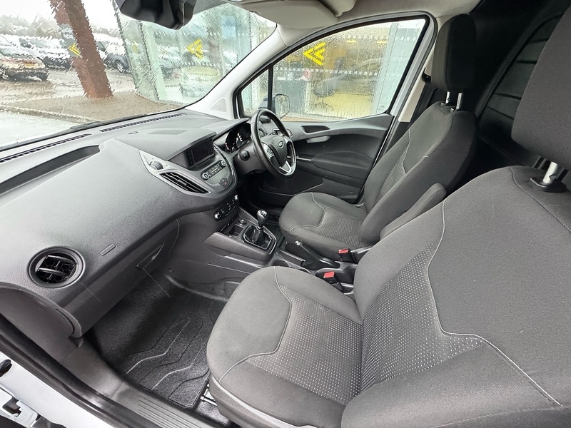 Used Ford Transit Courier 2023 for sale - 77276977: Photo 19