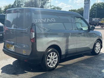 Used Ford Transit Courier 2025 for sale - 79217267: Photo