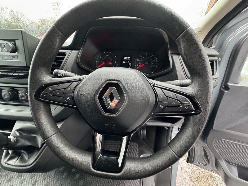 Used Renault Trafic for sale - 76555140: Photo 29