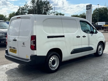 Used Peugeot Partner 2023 for sale - 79370080: Photo