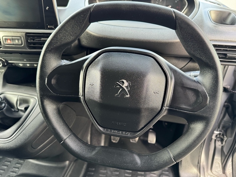 Used Peugeot Partner 2023 for sale - 77342282: Photo 17