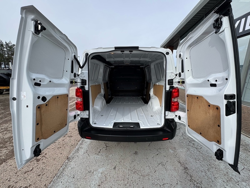 Used Toyota ProAce 2024 for sale - 77651165: Photo 12