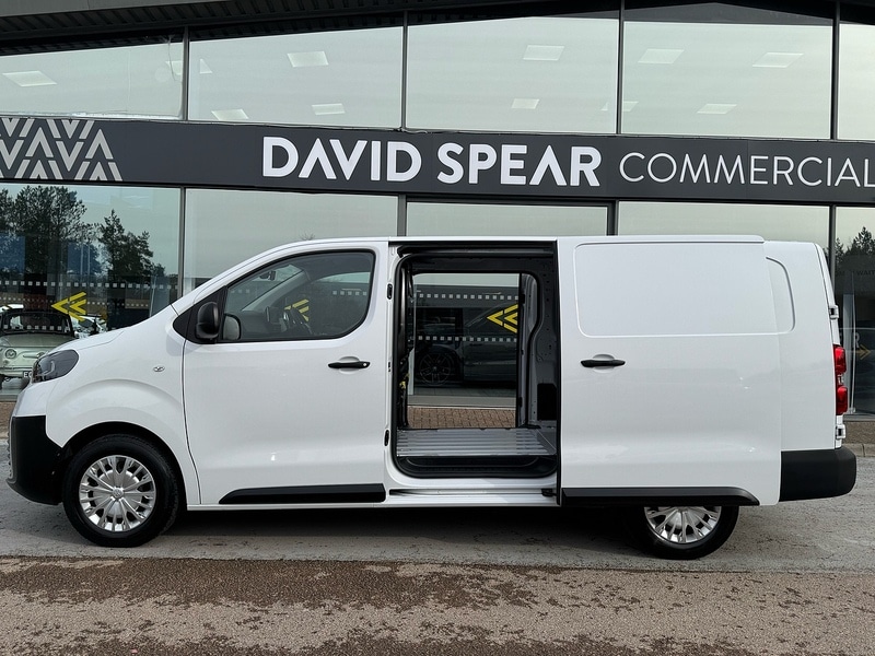 Used Toyota ProAce 2024 for sale - 77651165: Photo 27