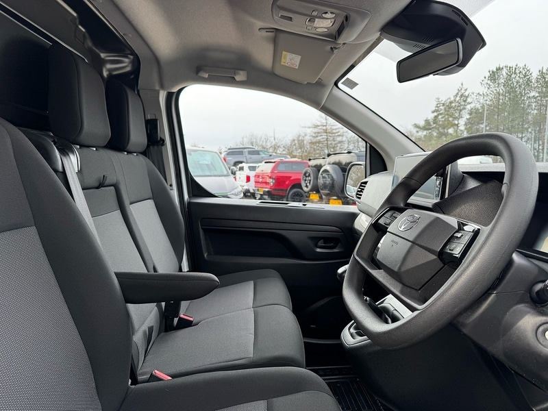 Used Toyota ProAce 2024 for sale - 77651165: Photo 6