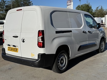 Used Vauxhall Combo 2024 for sale - 76036691: Photo 2