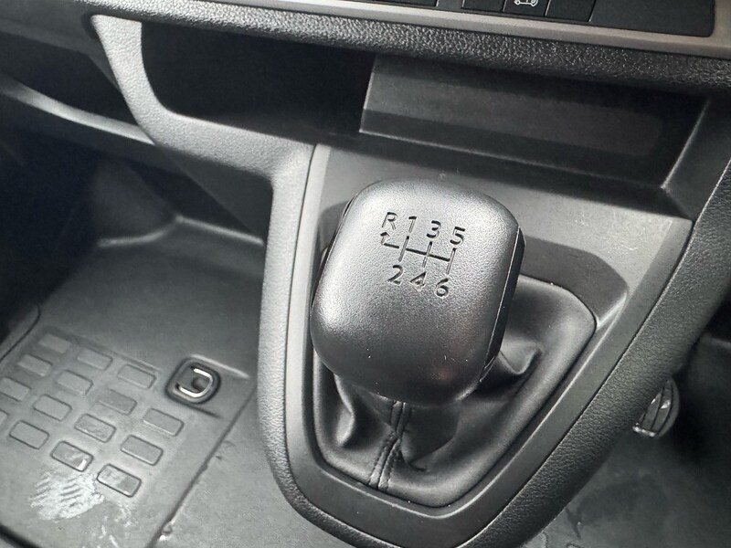 Used Citroen Dispatch 2024 for sale - 76582943: Photo 33