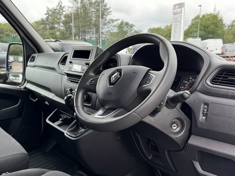 Used Renault Master 2023 for sale - 76143731: Photo 2