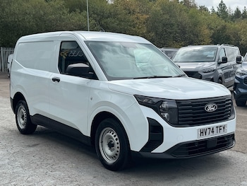 Used Ford Transit Courier 2024 for sale - 79562140: Photo