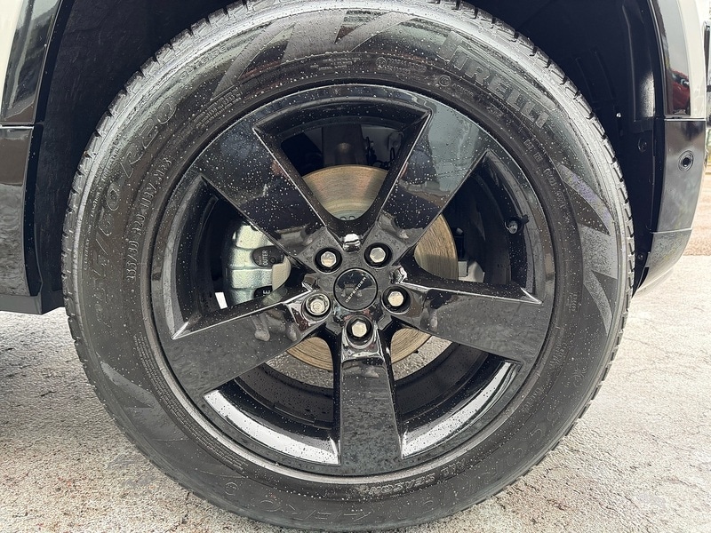 Used Land Rover Defender 110 2026 for sale - 77208495: Photo 14