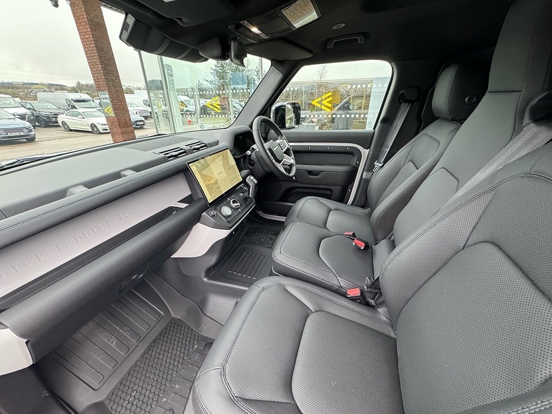 Used Land Rover Defender 110 2026 for sale - 77208495: Photo 27