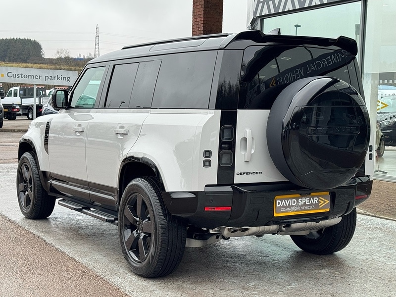 Used Land Rover Defender 110 2026 for sale - 77208495: Photo 5