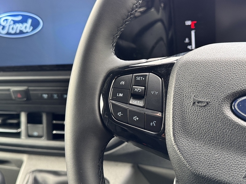 Used Ford Transit Custom 2024 for sale - 76069279: Photo 33