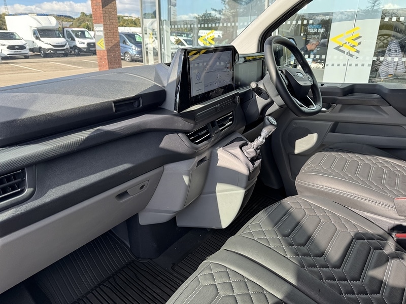 Used Ford Transit Custom 2024 for sale - 76069279: Photo 44