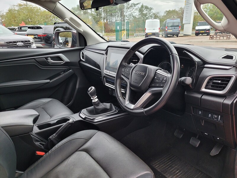 Used Isuzu D-Max 2023 for sale - 76346083: Photo 47