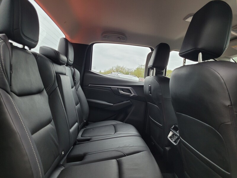 Used Isuzu D-Max 2023 for sale - 76346083: Photo 7