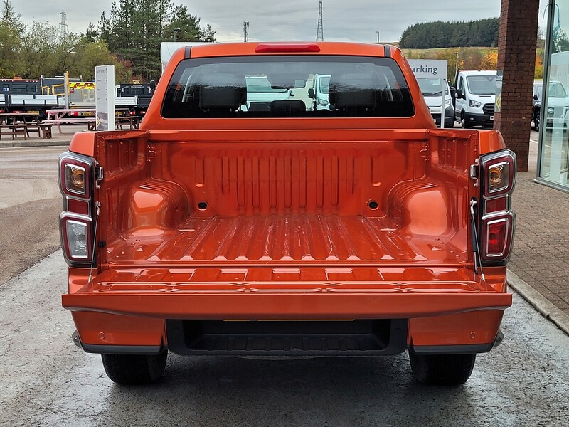 Used Isuzu D-Max 2023 for sale - 76346083: Photo 8