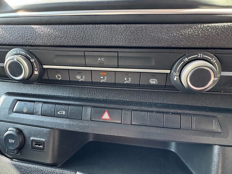 Used Peugeot Expert 2023 for sale - 78154505: Photo 21